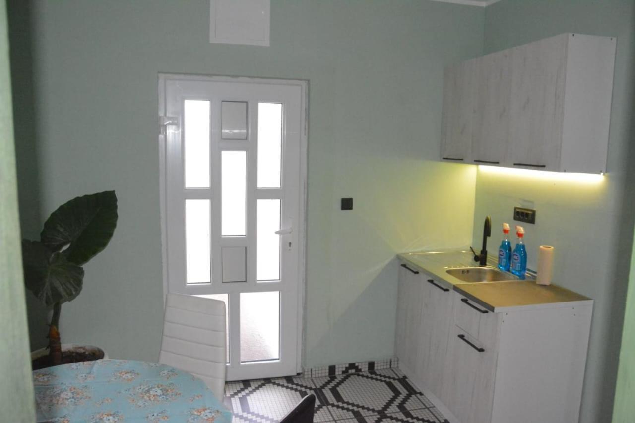 Gazdinstvo Tadic Guest House Nikšić Exterior foto